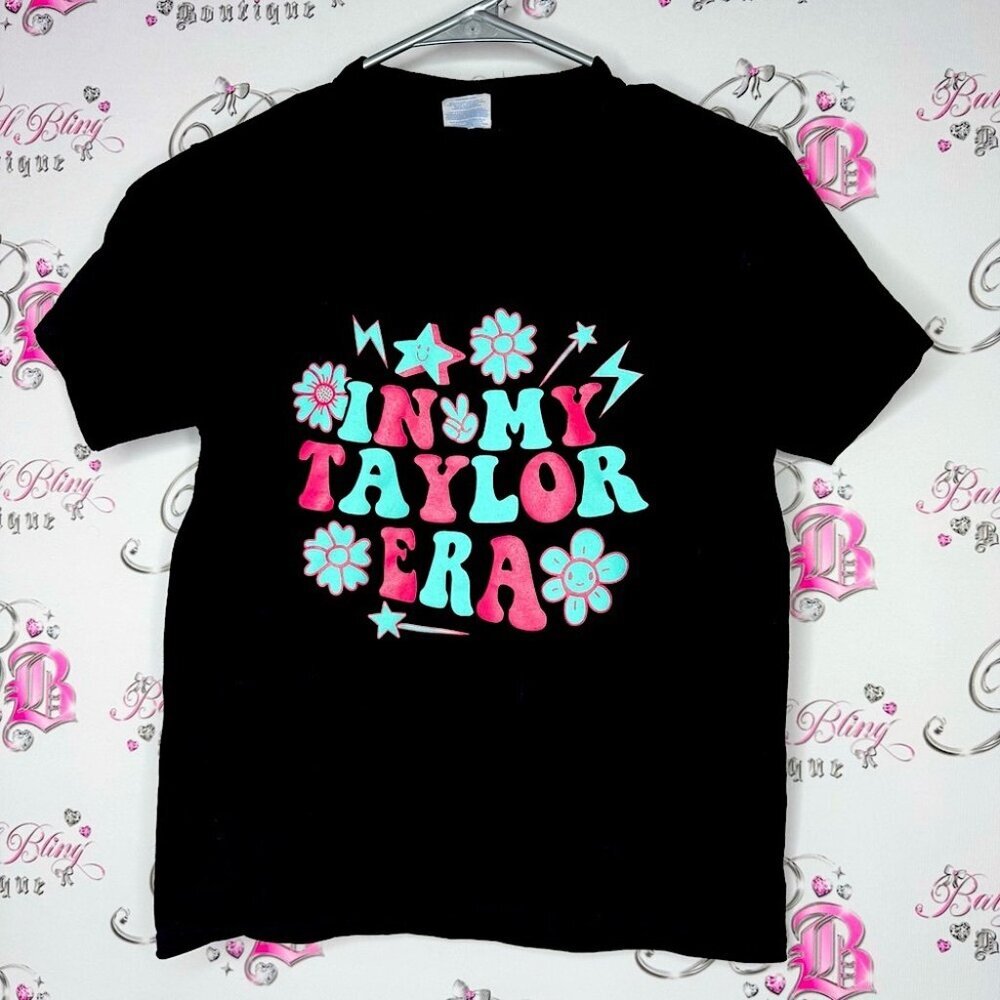 Tshirt in my Taylor era band tee top graphic blue pink black white youth medium